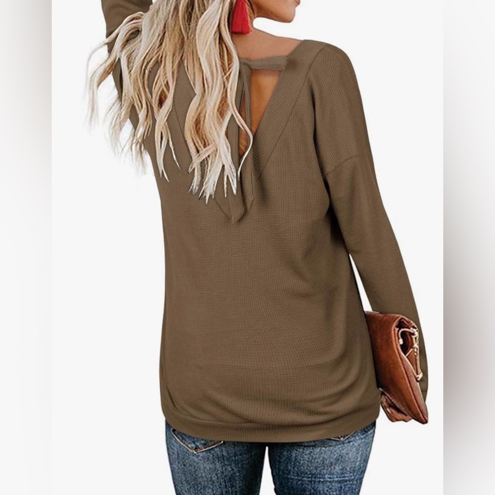 NWT. Ouges. Tie Back V Neck Waffle Knit Top. Brow… - image 2